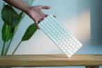 Apple Magic Keyboard met Touch ID, Computers en Software, Toetsenborden, Ophalen of Verzenden, Zo goed als nieuw, Draadloos, Apple