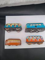 👉 4 oude blikken wagonnetjes/ treintjes, Ophalen of Verzenden