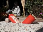 Wand decoratie brand blusser (door de muur), Ophalen of Verzenden