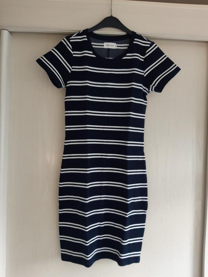Te koop mooi nieuw jurkje van Bien Bleu, Kleding | Dames, Jurken, Nieuw, Maat 38/40 (M), Boven de knie, Ophalen of Verzenden