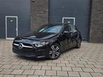 Mercedes A180 W177 Automaat Zwart 2022 Panoramadak Camera, Auto diversen, Schadeauto's, Benzine, Ophalen, Automaat