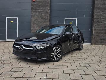 Mercedes A180 W177 Automaat Zwart 2022 Panoramadak Camera beschikbaar voor biedingen