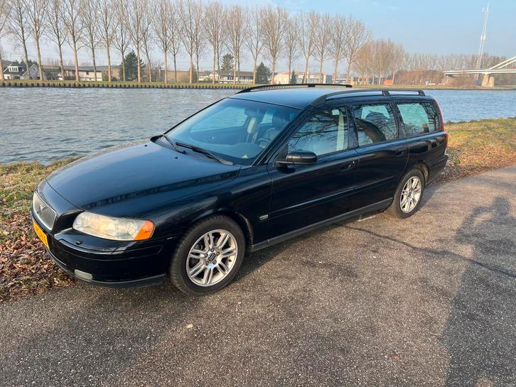 Volvo V70 2.4 170PK 2005 Zwart, Auto's, Volvo, Particulier, V70, Benzine, D, Stationwagon, Handgeschakeld, Geïmporteerd, Zwart