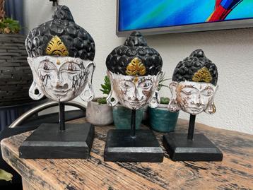 Boeddha houtsnijwerk set van 3 buddha oosters handwerk  beschikbaar voor biedingen