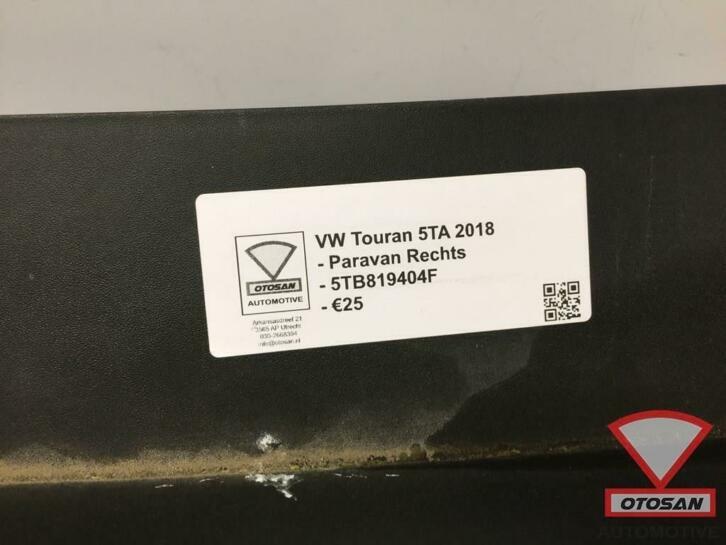 vw touran 5t 2018 paravan paravent rechts 5tb819404f, Gebruikt, Volkswagen, Volkswagen AG, Rechts
