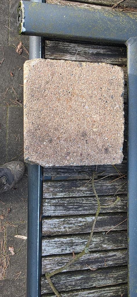 Gebruikte gele en blauwe betonklinkers, Tuin en Terras, Tegels en Klinkers, Gebruikt, Klinkers, Beton, Minder dan 5 m², Ophalen