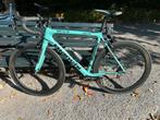 Bianchi Sempre Pro - Campagnolo Veloce 10s 57, 28 inch, Gebruikt, Carbon, Heren