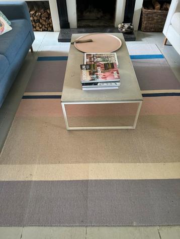 Vloerkleed met roze en paars IKEA beschikbaar voor biedingen