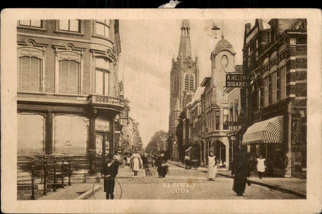 Gouda - Kleiweg - Straatzicht, Ophalen of Verzenden, Voor 1920, Gelopen, Zuid-Holland