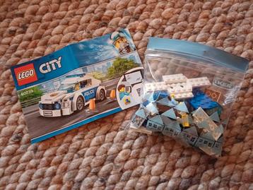 LEGO City Politieauto 60239  beschikbaar voor biedingen