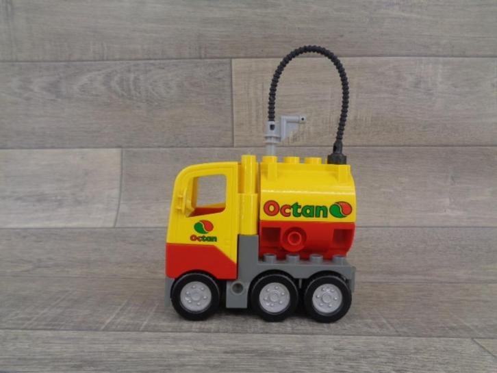 duplo Octan tankwagen, Kinderen en Baby's, Speelgoed | Duplo en Lego, Zo goed als nieuw, Duplo, Ophalen of Verzenden