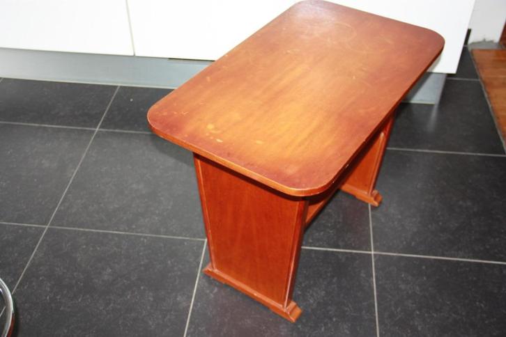 Radio- TV Meubel, vintage uit 1956, Antiek en Kunst, Curiosa en Brocante, Verzenden