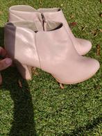 Noë trouw schoenen - Maat 40 - Zalmroze, Kleding | Dames, Lage of Enkellaarzen, Noë, Ophalen of Verzenden, Zo goed als nieuw