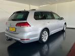 Volkswagen Golf 1.5 TSI Business,LED,VIRTUAL,NAVIGATIE,T-HAA, Auto's, 65 €/maand, 4 cilinders, Met garantie (alle), Origineel Nederlands