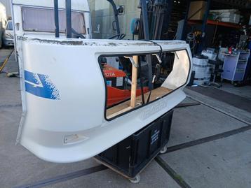 DISSELBAK  FRONT HOBBY CARAVAN beschikbaar voor biedingen