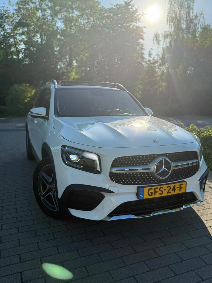Mercedes-Benz GLB 250 224PK 8G-by DCT 4MATIC 2022 Wit, Auto's, Bestelauto's, Particulier, 360° camera, 4x4, ABS, Achteruitrijcamera