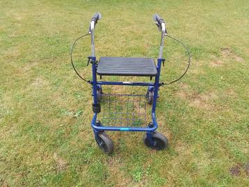 Rollator in zeer goede staat beschikbaar voor biedingen