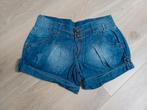 Blauwe korte broek / shorts / jeans Primark - maat XS 34, Ophalen of Verzenden, W27 (confectie 34) of kleiner, Gedragen, Primark