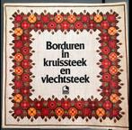 Borduren in kruissteek en vlechtsteek, Ophalen of Verzenden, Zo goed als nieuw, Patroon