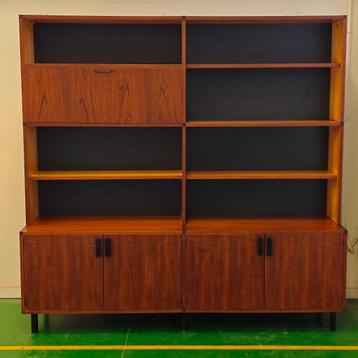 Vintage Pastoe Made to Measure kast beschikbaar voor biedingen