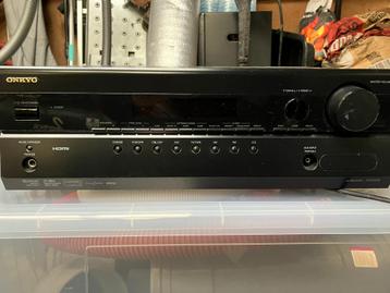 Onkyo HT-R370 5.1 Home Cinema Set beschikbaar voor biedingen