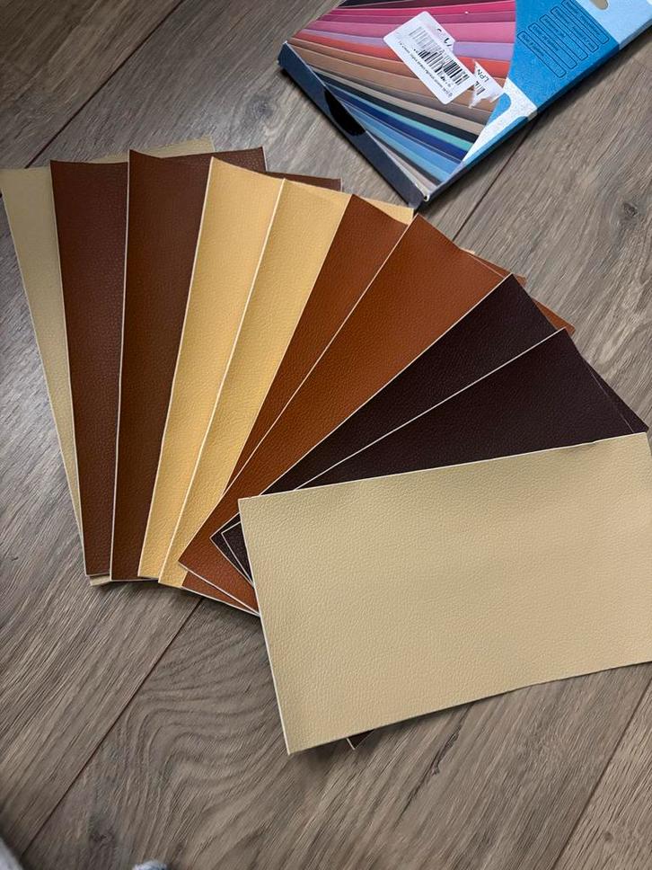 Zelfklevend PU Leer - Meerkleurig Bruin, Hobby en Vrije tijd, Stoffen en Lappen, Nieuw, Leer of Kunstleer, Minder dan 30 cm, Bruin