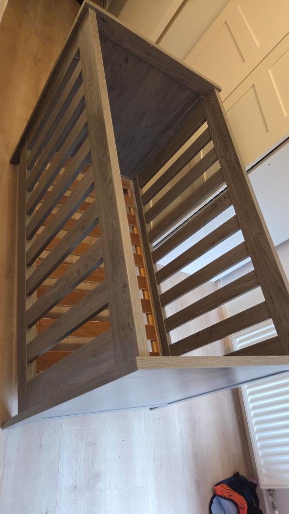Ledikant en commode, Kinderen en Baby's, Kinderkamer | Complete kinderkamers, Ophalen, Gebruikt, Jongetje of Meisje