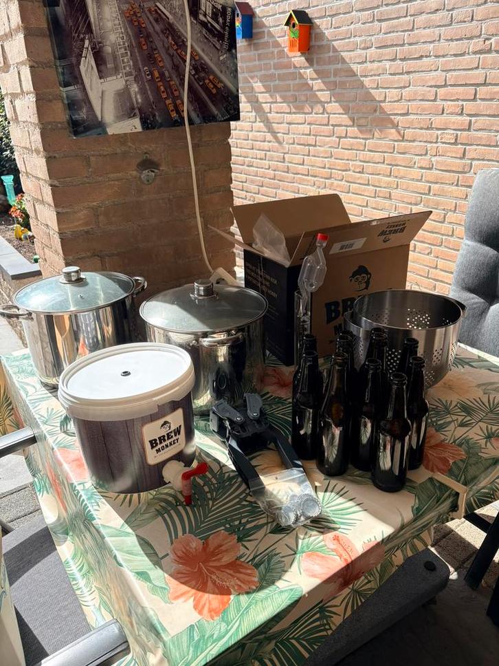 Bierbrouwpakket geheel compleet Wegens beeindiging hobby., Hobby en Vrije tijd, Overige Hobby en Vrije tijd, Nieuw, Ophalen