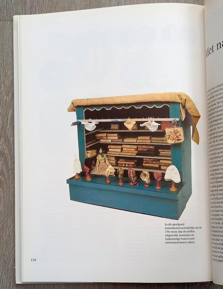 Naslagwerk over Nederlands antiek van het platteland, Boeken, Geschiedenis | Wereld, Gelezen, Europa, Ophalen of Verzenden