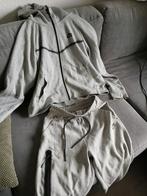 Nike tech pak. Gedragen maar wel ok, Kleding | Dames, Ophalen of Verzenden