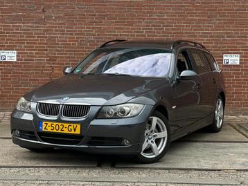 Bmw 3-serie Touring 325i Dynamic Exec. |Clima |PanoramaDak | beschikbaar voor biedingen