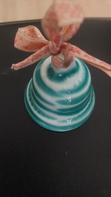 Klein Tafelbelletje - 6cm hoog beschikbaar voor biedingen