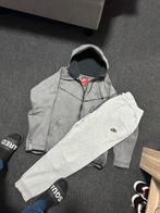 Nike tech fleece jogging trainingspak, Ophalen of Verzenden