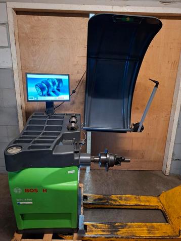 Balanceer machine bosch wbe 4400 balanceer apparaat beschikbaar voor biedingen