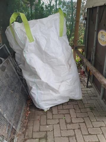 Bigbag zakken 1x gebruikt z.g.a.n. beschikbaar voor biedingen