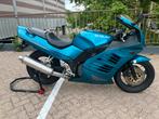 Suzuki RF600F, Motoren, 4 cilinders, Meer dan 35 kW, 600 cc, Sport