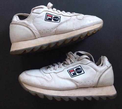 FILA leren tennis padel korfbal schoenen wit, Sport en Fitness, Tennis, Zo goed als nieuw, Schoenen, Overige merken, L00, Ophalen of Verzenden