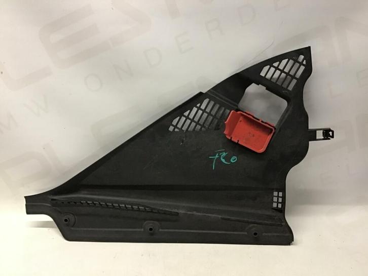 Afdekplaat BMW 1-serie F20 ('11->) 64319206483, Auto-onderdelen, Motor en Toebehoren, Gebruikt, Ophalen of Verzenden