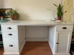 White desk with drawers and cabinets, Huis en Inrichting, Bureaus, Ophalen, Gebruikt, Bureau