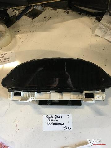 Toyota Yaris 1.3 Automaat 2011 5drs  Km Tellerklok beschikbaar voor biedingen