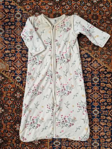 Schattige herfst winter HEMA Slaapzak met Bloemen 68/80 beschikbaar voor biedingen