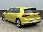 Volkswagen Golf 1.0 eTSI Life Business | Carplay | Adaptive, Stof, Gebruikt, Adaptive Cruise Control, 1204 kg