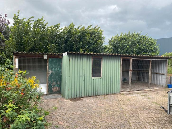 GRATIS kippenhok 2 gedeeltes, Tuin en Terras, Tuinhuizen, Gebruikt, Schuur, Hout, 500 cm of meer, 200 tot 400 cm, Ophalen