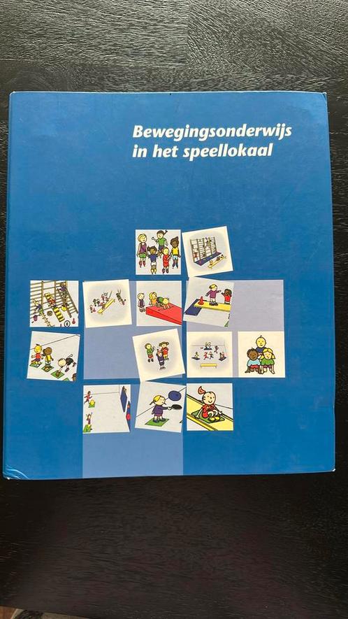 Pabo boek - Bewegingsonderwijs in het speellokaal, Boeken, Schoolboeken, Gelezen, Overige vakken, Overige niveaus, Ophalen of Verzenden