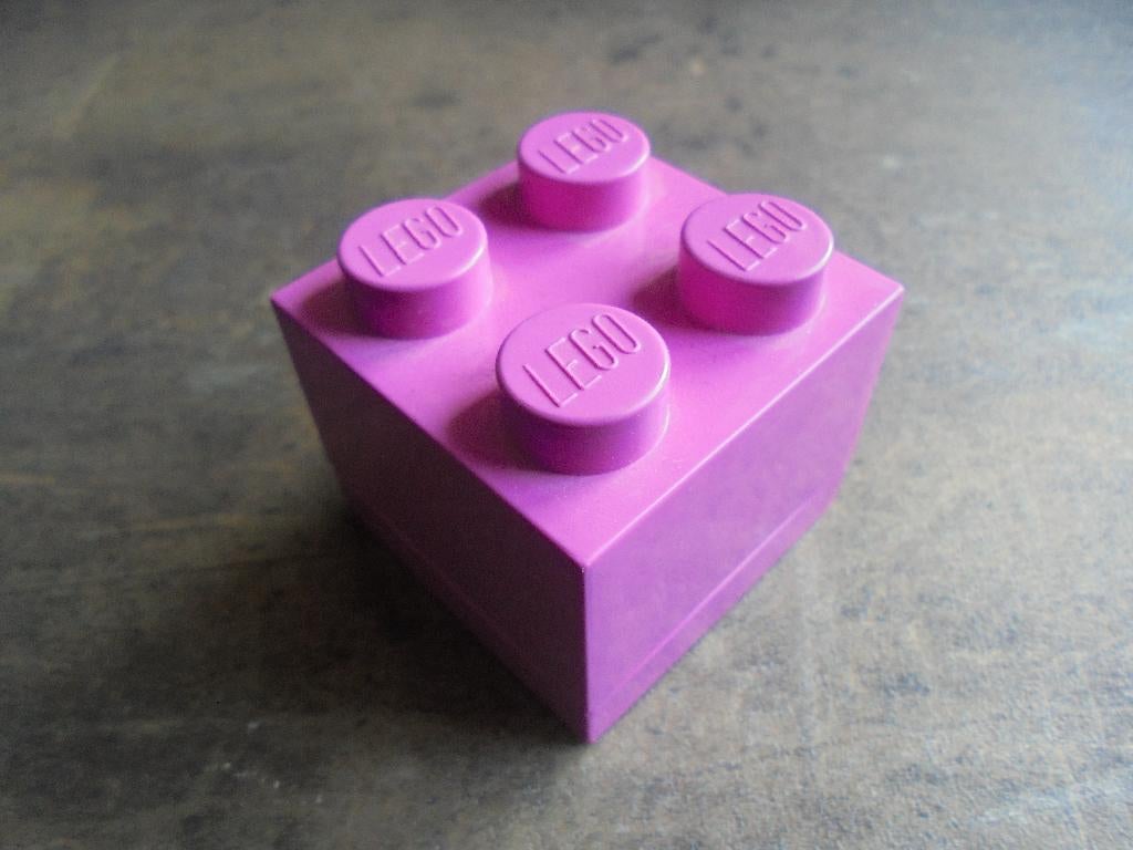 Lego Brick Snack Box 2x2 (zie foto's) 2, Kinderen en Baby's, Speelgoed | Duplo en Lego, Ophalen of Verzenden, Gebruikt, Lego