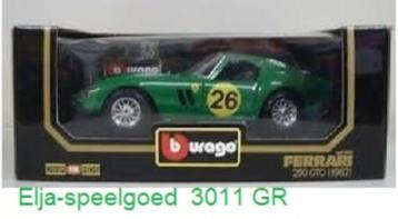 Bburago Ferrari 1:18 250 GTO 1962 kleur groen / wit. 3011 beschikbaar voor biedingen