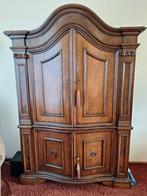 Kabinet kast, Ophalen