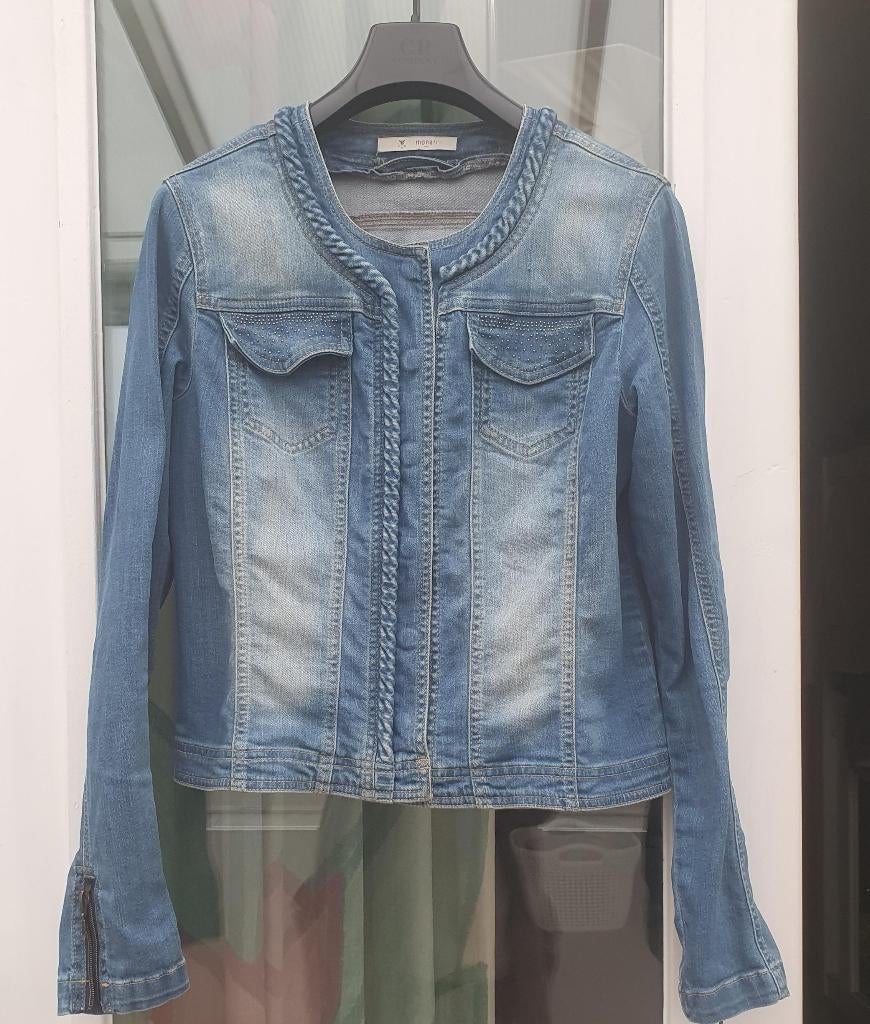 Monari prachtig jeansjasje spijkerjasje 38 zgan, Maat 38/40 (M), Ophalen of Verzenden, Zo goed als nieuw, Blauw