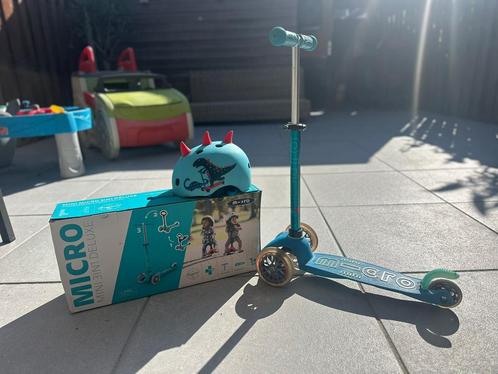 Micro Step Deluxe 3 in 1 incl. Dino helm, Fietsen en Brommers, Steps, Zo goed als nieuw, Ophalen