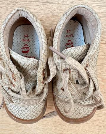 Gouden Schoentjes Maat 23 beschikbaar voor biedingen